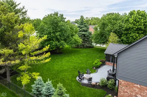 702 Palmer Drive Noblesville IN 46062