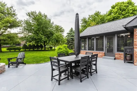 702 Palmer Drive Noblesville IN 46062