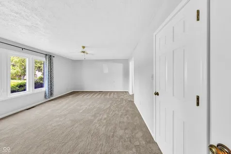 12559 Saksons Boulevard Fishers IN 46038