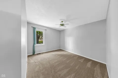 12559 Saksons Boulevard Fishers IN 46038