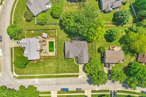 12559 Saksons Boulevard Fishers IN 46038