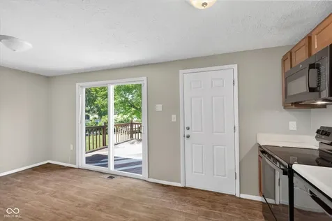 10322 Starview Drive Indianapolis IN 46229