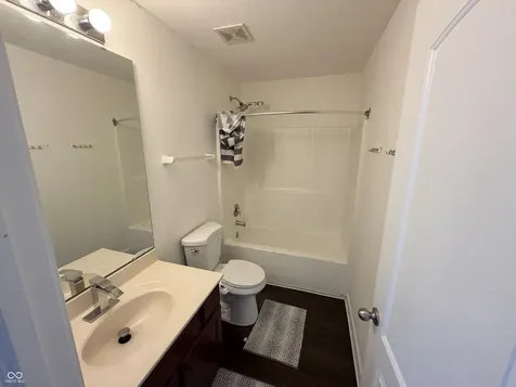 1215 Siena Drive Greenwood IN 46143