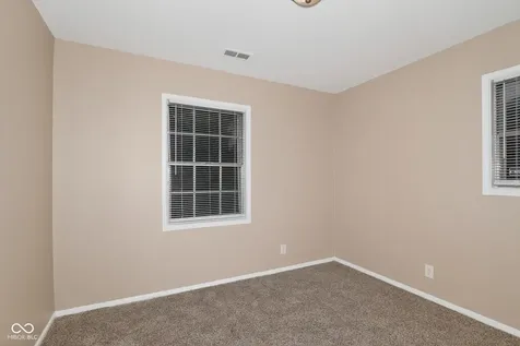 4066 Alsace Place Indianapolis IN 46226