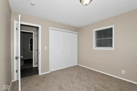 4066 Alsace Place Indianapolis IN 46226