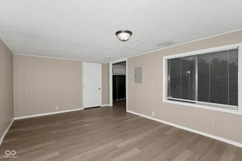 4066 Alsace Place Indianapolis IN 46226