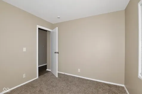 4066 Alsace Place Indianapolis IN 46226