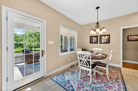 4685 Waters Edge Way Greenwood IN 46143