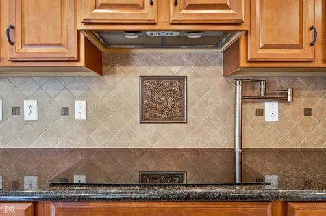 4685 Waters Edge Way Greenwood IN 46143