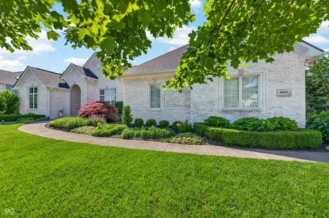 4685 Waters Edge Way Greenwood IN 46143
