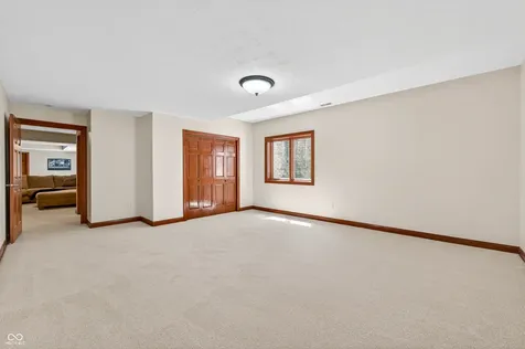 4685 Waters Edge Way Greenwood IN 46143
