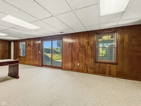 3810 Lakeside Drive Columbus IN 47203