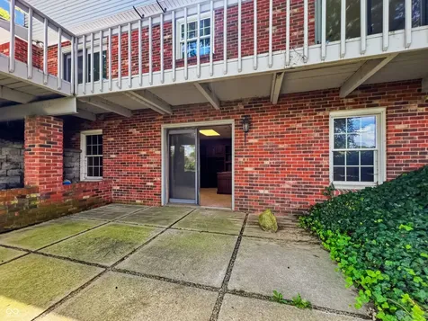 3810 Lakeside Drive Columbus IN 47203