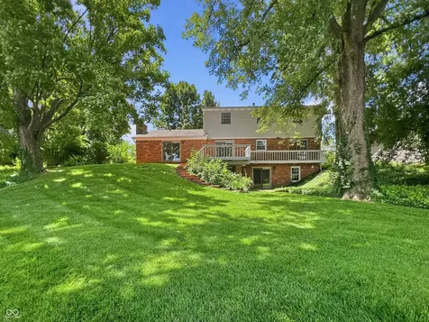 3810 Lakeside Drive Columbus IN 47203