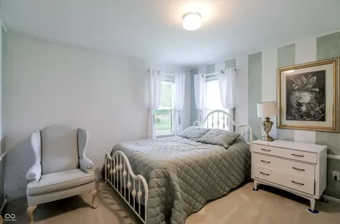 1225 E 105th Street Indianapolis IN 46280