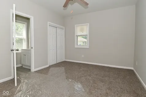 805 S 17th Street Elwood IN 46036