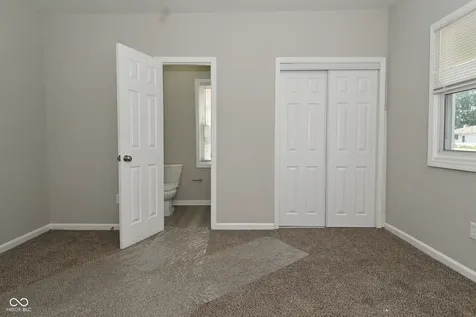 805 S 17th Street Elwood IN 46036