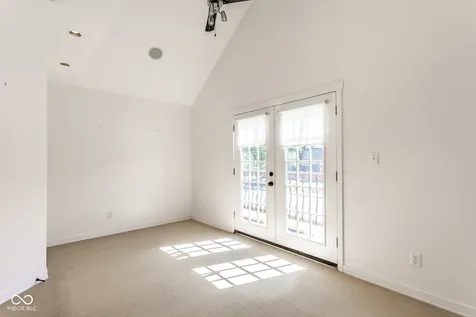 3164 Washington Boulevard Indianapolis IN 46205