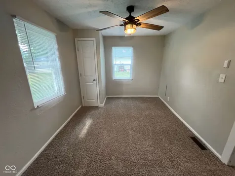 3020 S Roena Street Indianapolis IN 46241