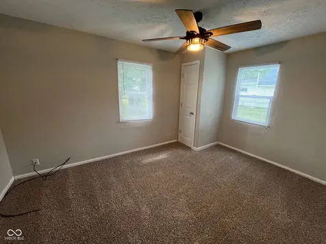 3020 S Roena Street Indianapolis IN 46241