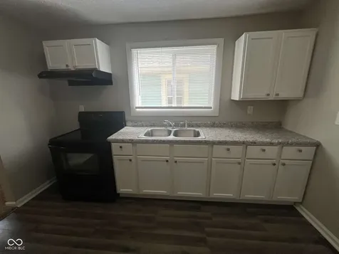 3020 S Roena Street Indianapolis IN 46241
