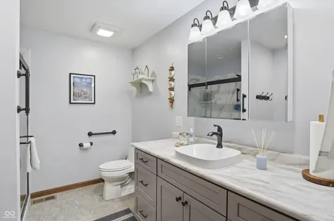 863 W Ashbourne Lane Greenwood IN 46142