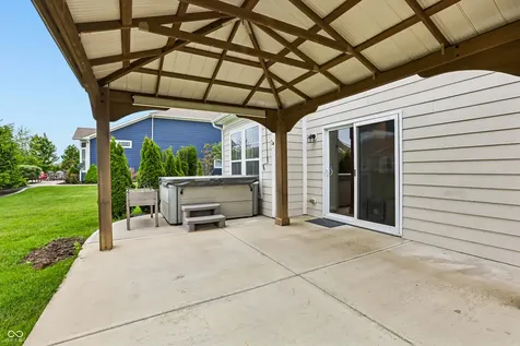 15143 Gallop Lane Fishers IN 46040