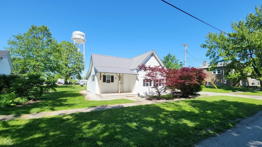 10 S 2nd Street Kingman IN 47952