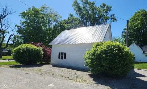 10 S 2nd Street Kingman IN 47952