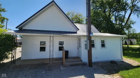 10 S 2nd Street Kingman IN 47952