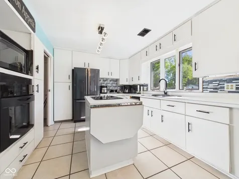 3929 Haven Place Anderson IN 46011