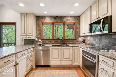 7215 Lion Drive Nineveh IN 46164