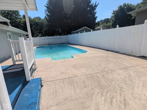 4304 Newport Drive Spencer IN 47460