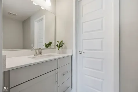 14196 Helen Drive Carmel IN 46074