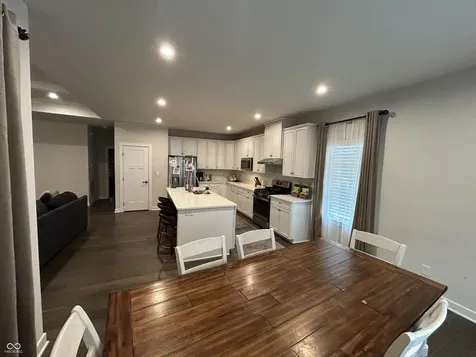 298 Larimar Drive Whiteland IN 46184