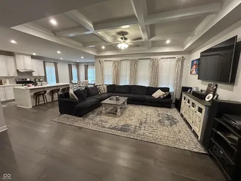 298 Larimar Drive Whiteland IN 46184