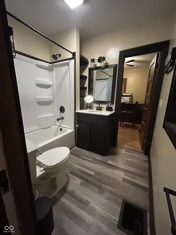 2014 Roosevelt Avenue New Castle IN 47362