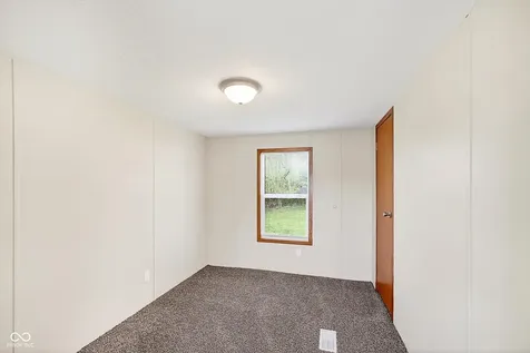 143 Echo Lake E Drive Mooresville IN 46158