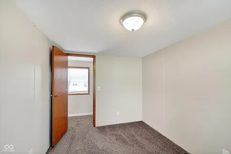 143 Echo Lake E Drive Mooresville IN 46158