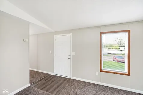 143 Echo Lake E Drive Mooresville IN 46158
