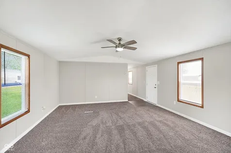 143 Echo Lake E Drive Mooresville IN 46158