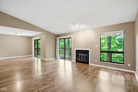 51 Osage Court Columbus IN 47201
