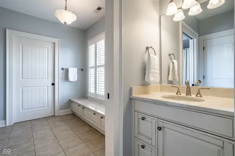 1805 Beaufain Street Carmel IN 46032