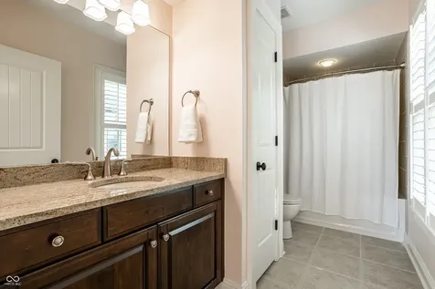 1805 Beaufain Street Carmel IN 46032