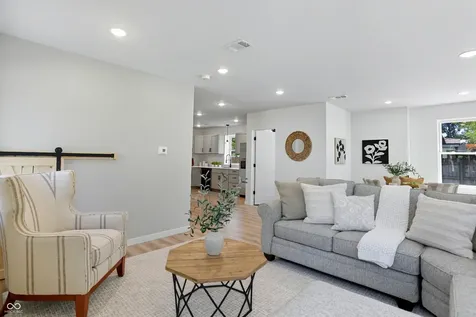 67 S Tresslar Avenue Bargersville IN 46106