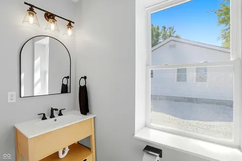 67 S Tresslar Avenue Bargersville IN 46106