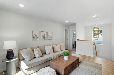 67 S Tresslar Avenue Bargersville IN 46106