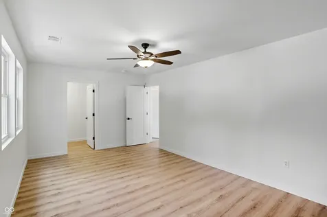 67 S Tresslar Avenue Bargersville IN 46106