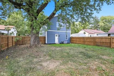 67 S Tresslar Avenue Bargersville IN 46106