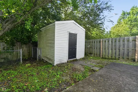 4143 Flamingo East Drive Indianapolis IN 46226